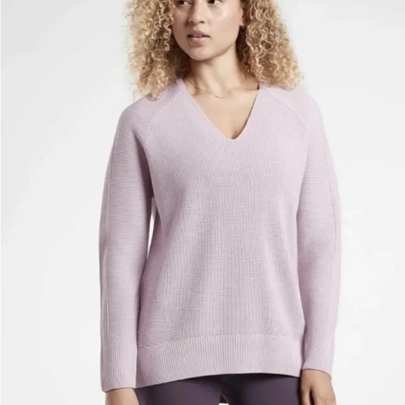 Athleta Sweaters - ATHLETA Lavender Stretch Knit Hanover Wool Blend Cozy Sweater